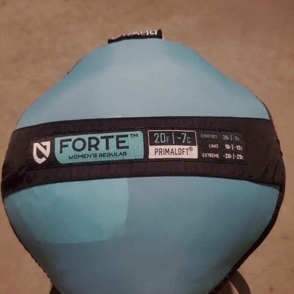 FORTE Women's Regular Blue Blanket